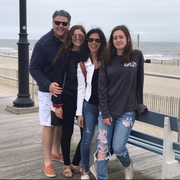 Welcome to my closet! - Picture 3 of 6